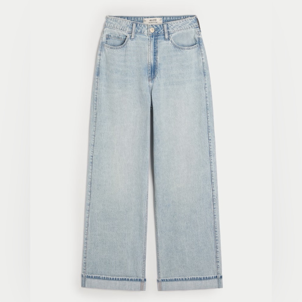 NWT Hollister Ultra High-Rise Baggy jeans